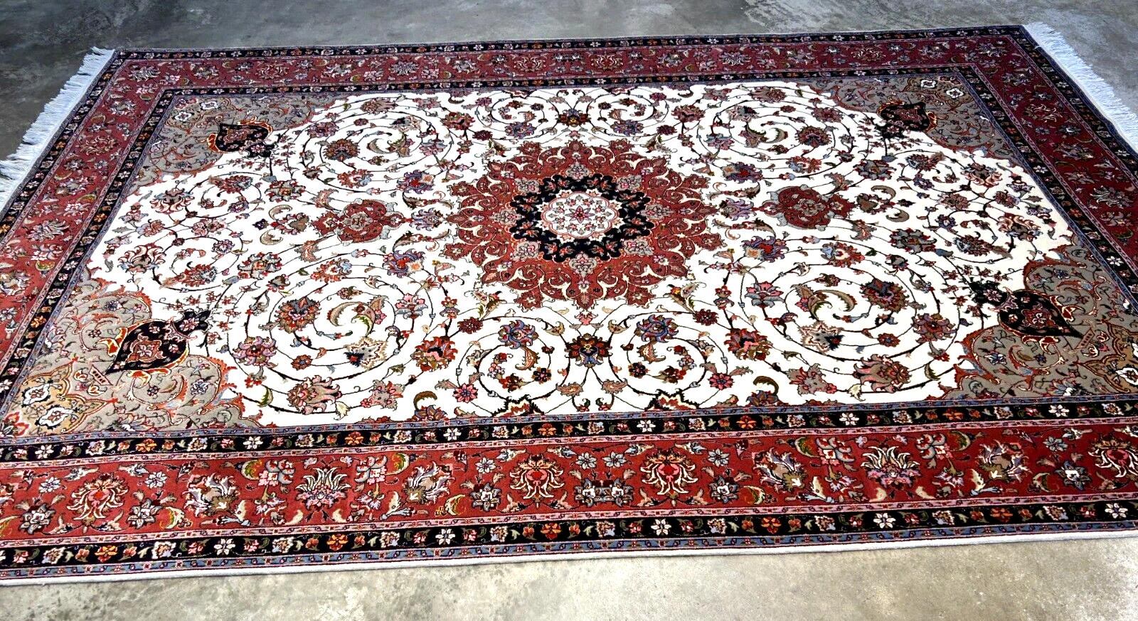 6'2"x9'3" Fine Hand-Knotted Wool & Silk Blend Tabrize Carpet - Area Rug