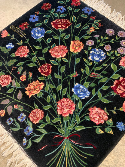 3'3"x3'4" Fine Hand-Knotted 100% Wool Pile Pictorial Tabrize Rug