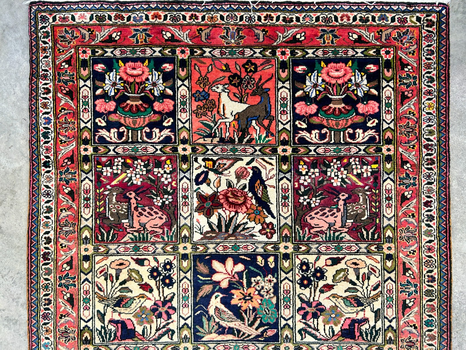 3'5"x4'10" Hand-Knotted 100% Lamb Wool Bakhtiarie Carpet - Area Rug