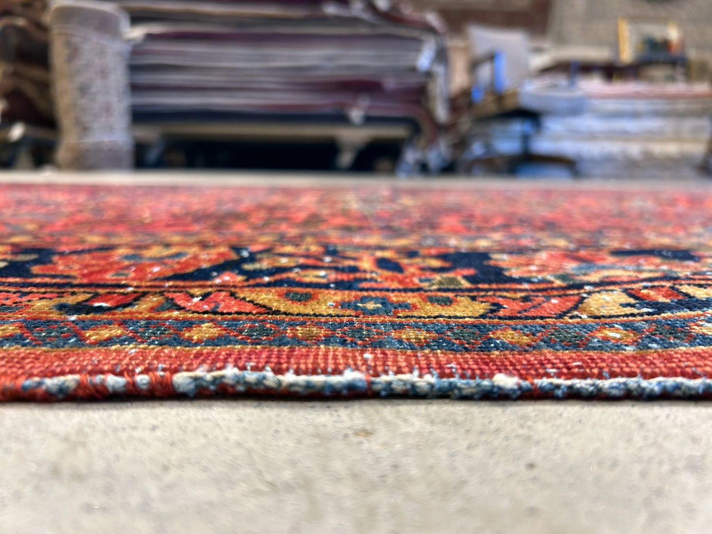 4'3"x6'9" Antique Hand-Knotted 100% Wool Pile Sarouke Area Rug - Carpet