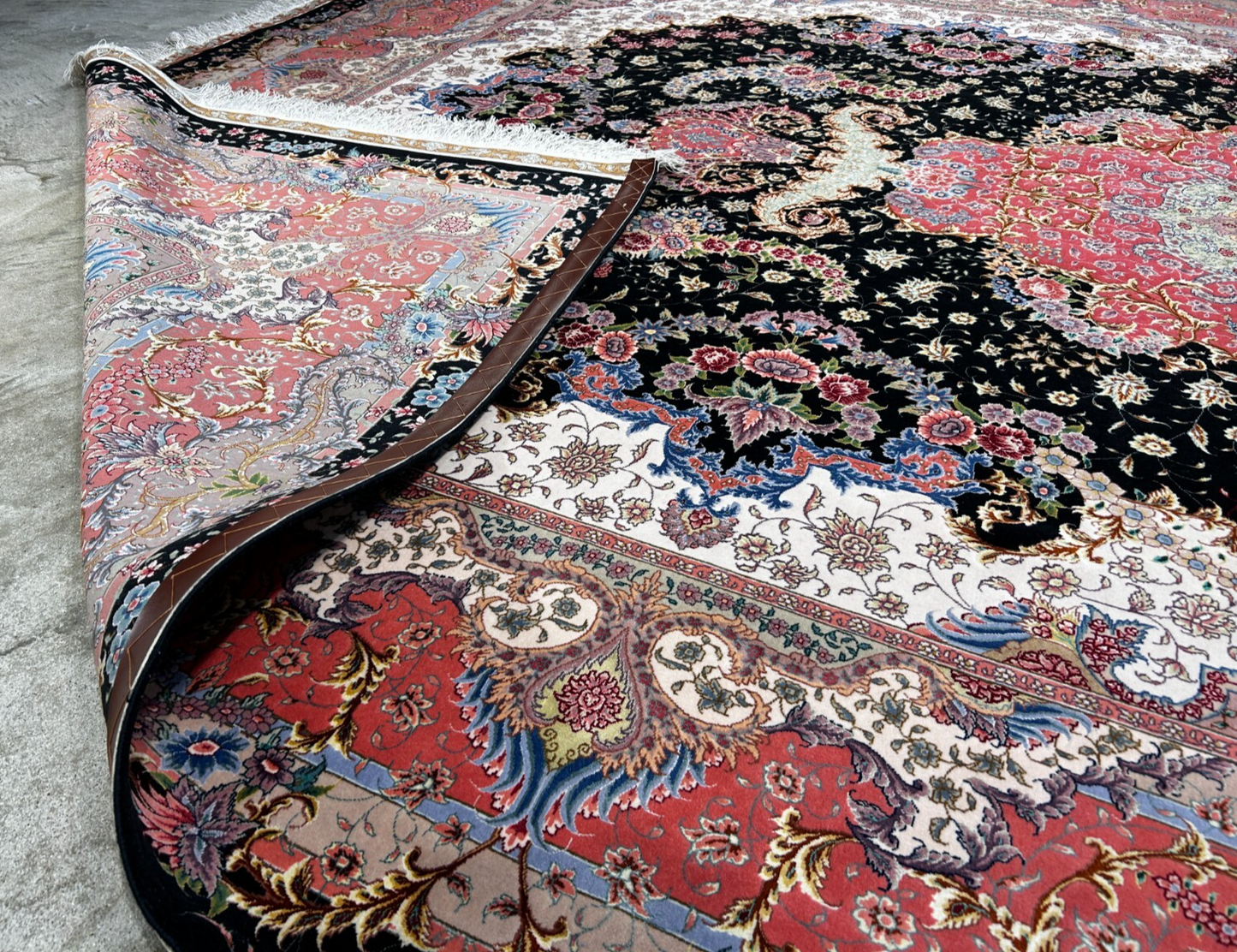 8'2"x11'7'' Hand-Knotted Very Fine Silk & Wool Pile Tabrize Benam Area Rug