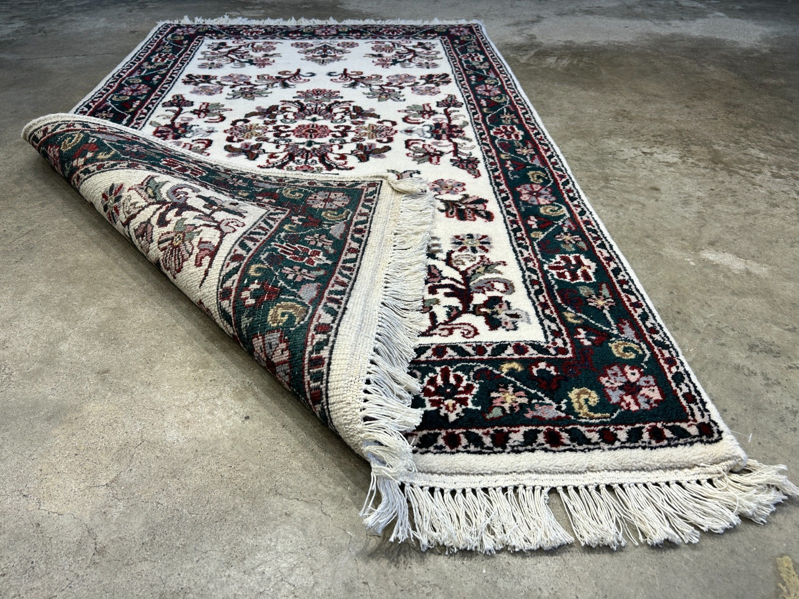 3'x5'1" Hand-Knotted 100% Wool Pile All-Over Kashane Design Area Rug