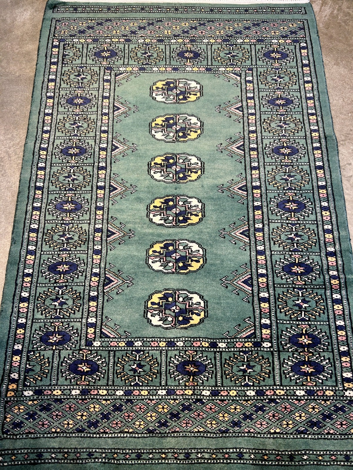 2'8"x4'1" Hand-Knotted 100% Wool Pile Bokhara Rug