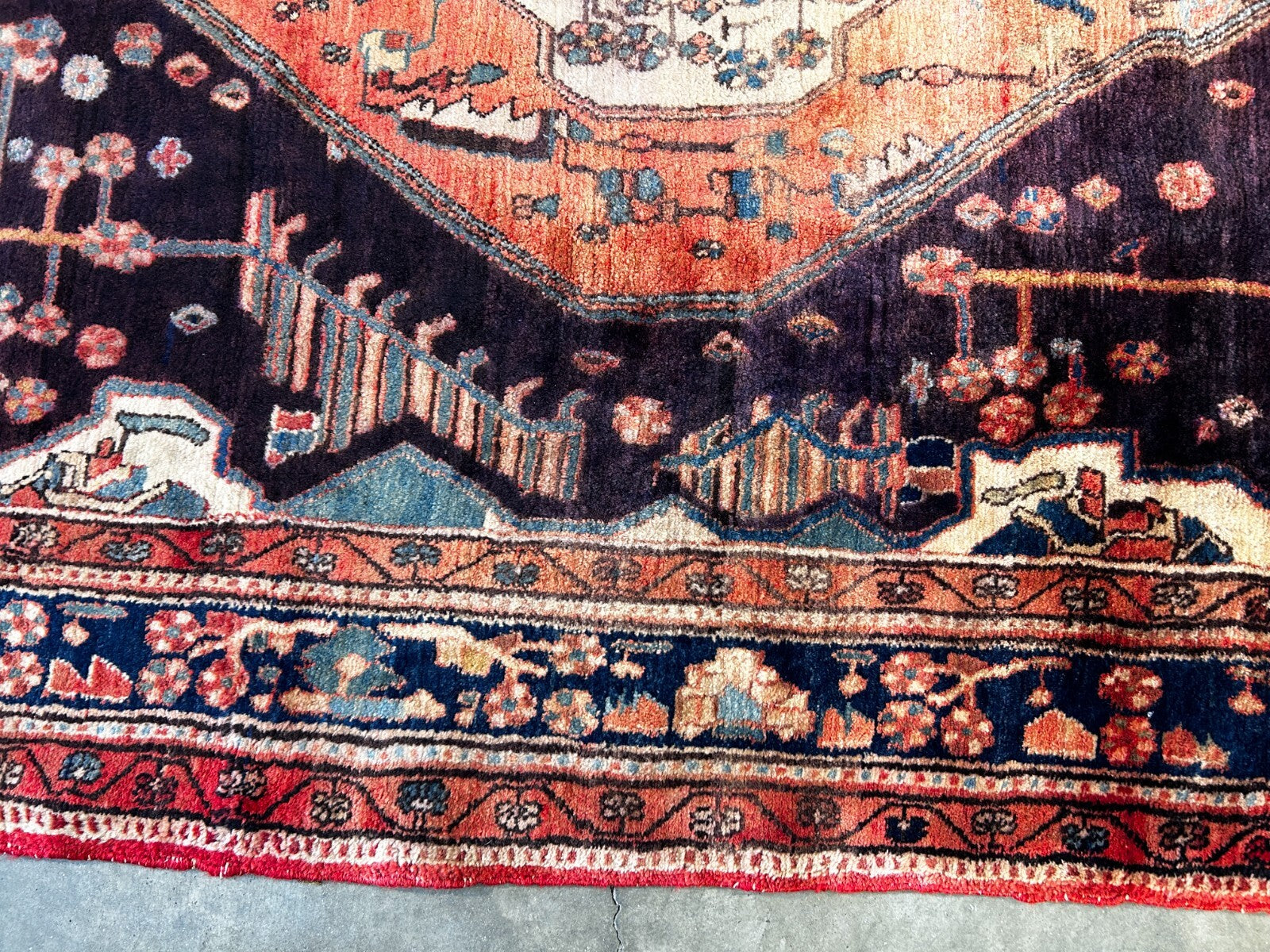 5'7" x 10'9" Hand-Knotted 100% Wool Pile Nahavande Area Rug - Carpet