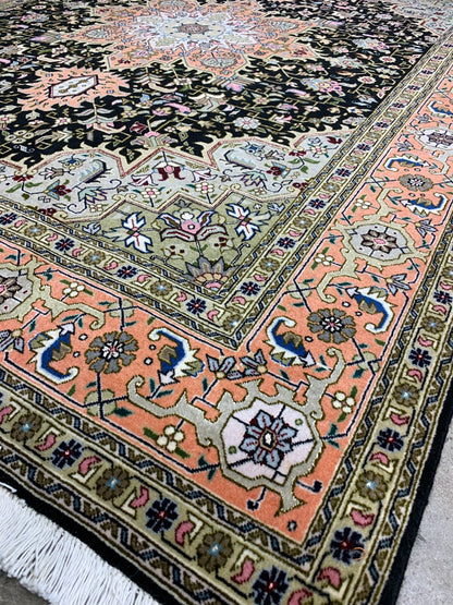 4'11"x6'6" Very Fine Hand-Knotted Wool & Silk Blend Tabrize Area Rug