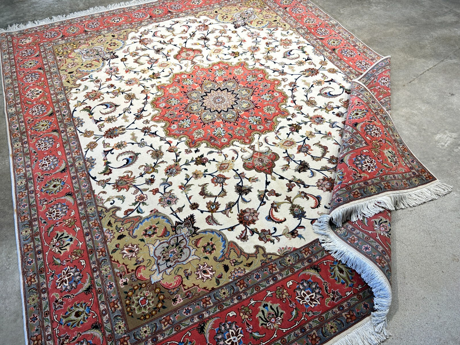 6'9"x8'1" Fine Hand-Knotted Wool & Silk Blend Tabrize Carpet - Area Rug