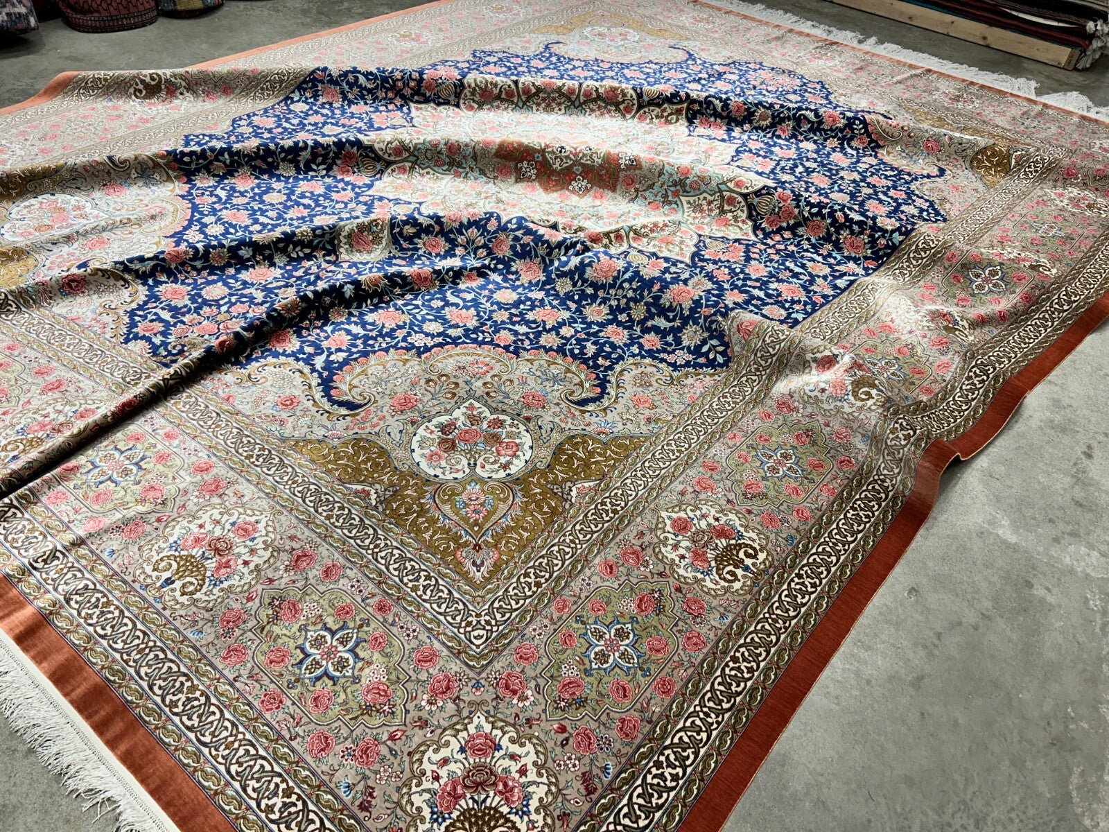 9'11"x13'6" Exquisite Signed Hand-Knotted 100% Silk Qume Rug