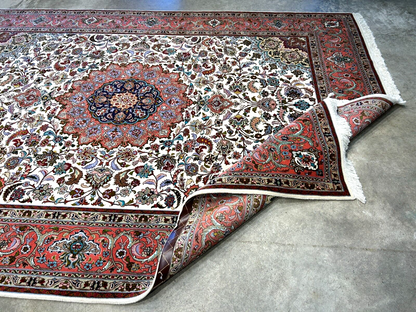 7'0"x10'8" Fine Hand-Knotted Wool & Silk Blend Tabrize Carpet - Area Rug