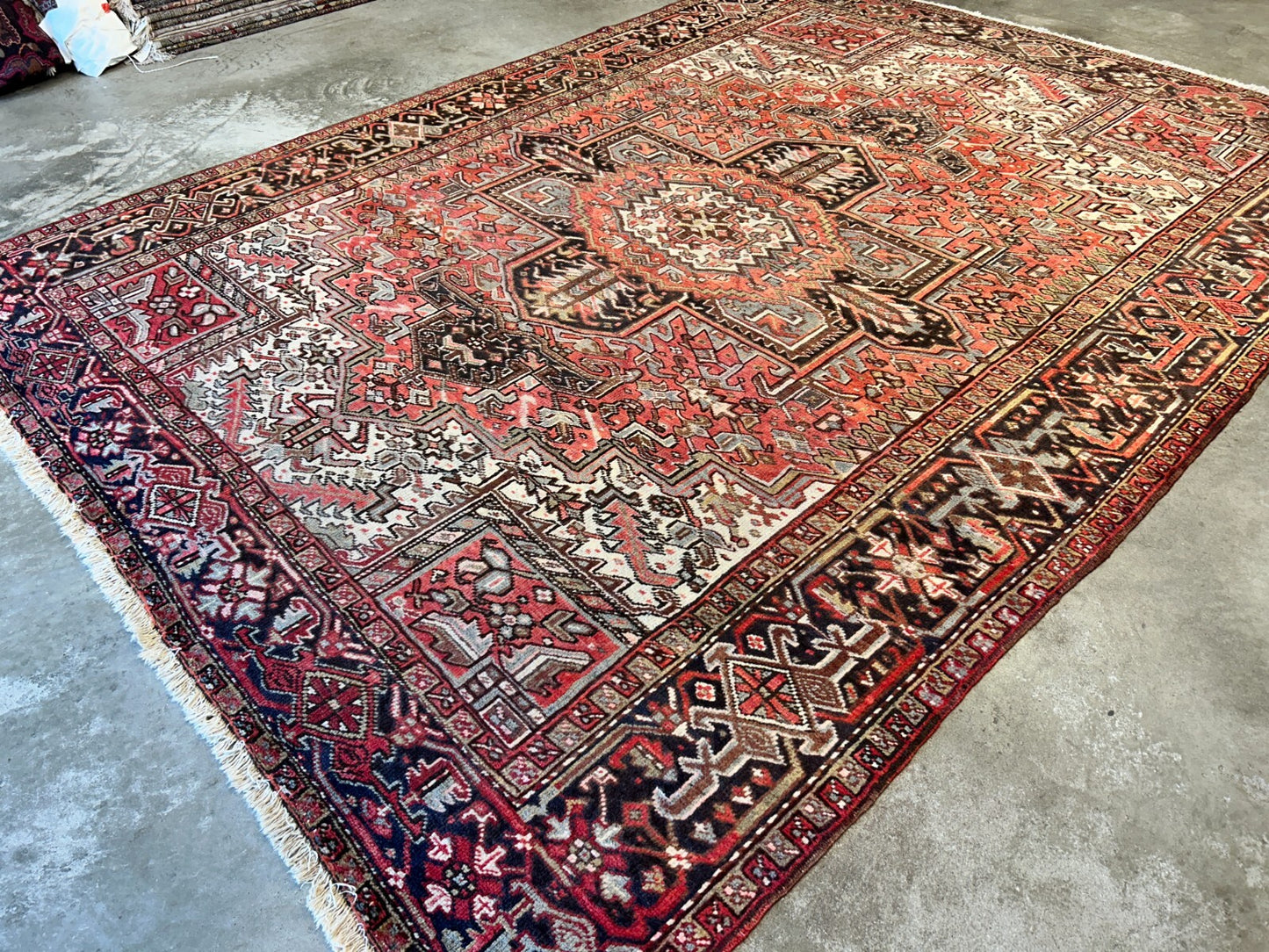 8'10"x11'8" Hand-Knotted 100% Wool Pile Herize Rug