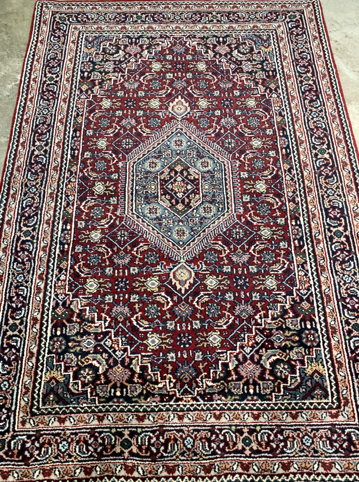 4'1" x 5'11" Hand-Knotted 100% Wool Pile Bidjare Area Rug - Carpet