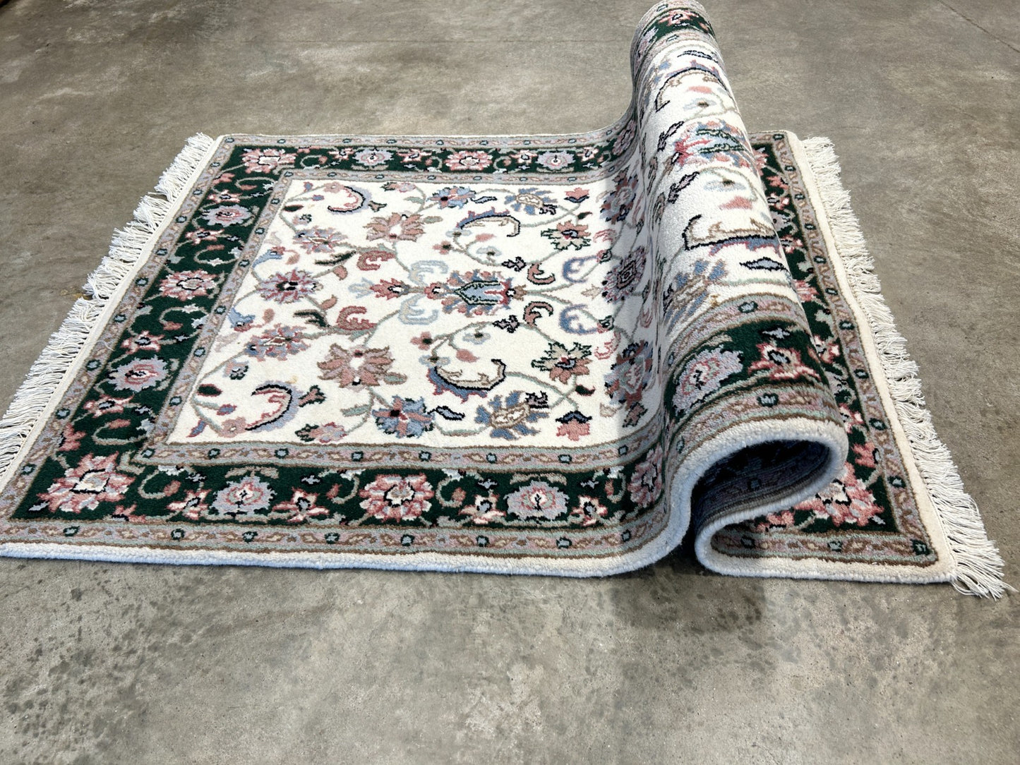 2'1"x5'1" Hand-Knotted 100% Wool Pile All-Over Area Rug