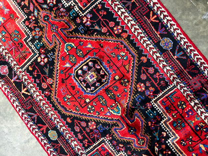 4'11" x 10'0" Hand-Knotted 100% Lamb Wool Pile Hamadane Area Rug - Carpet