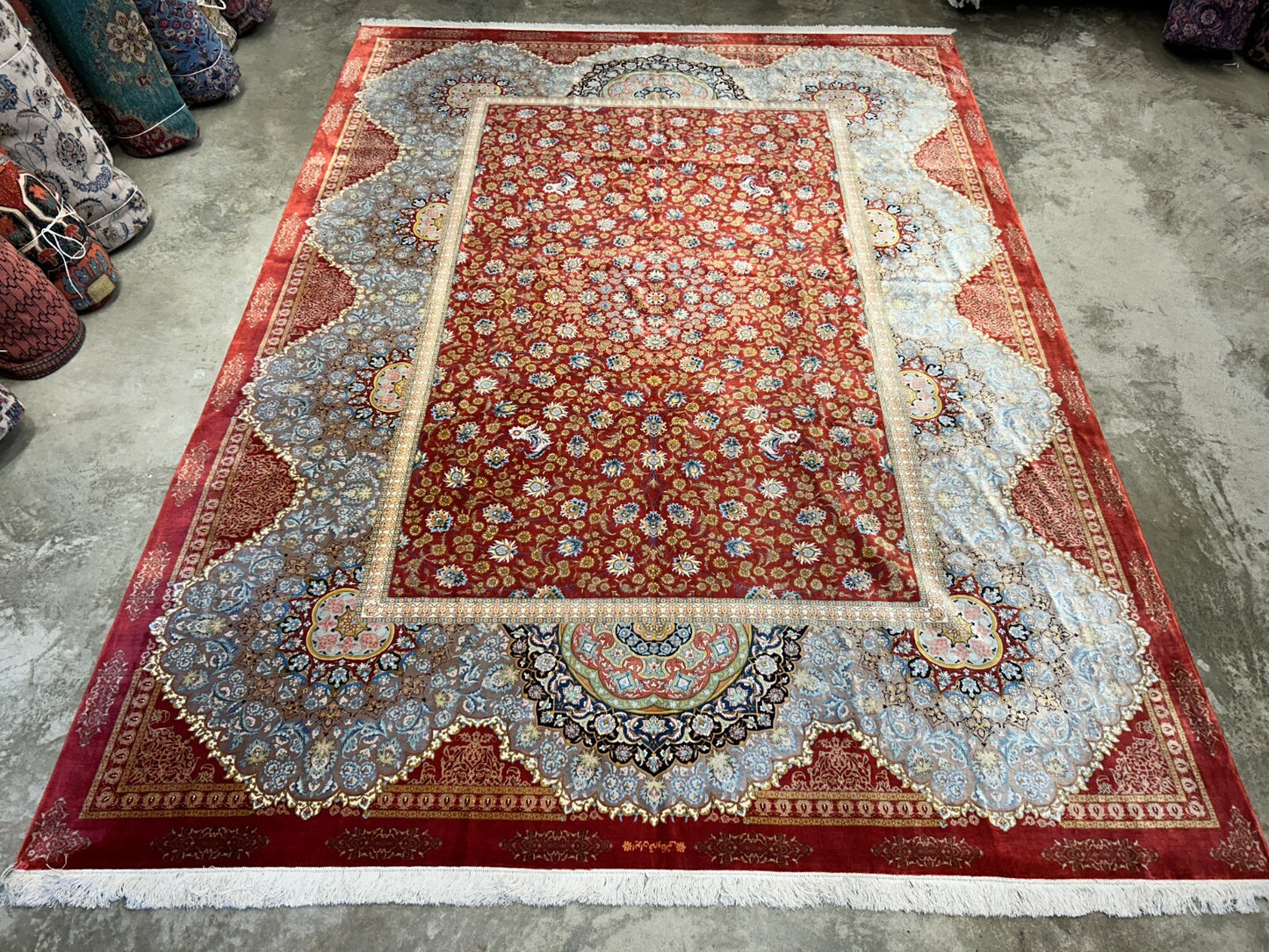 9'8"x13'6" Exquisite Signed Hand-Knotted 100% Silk Qume Rug