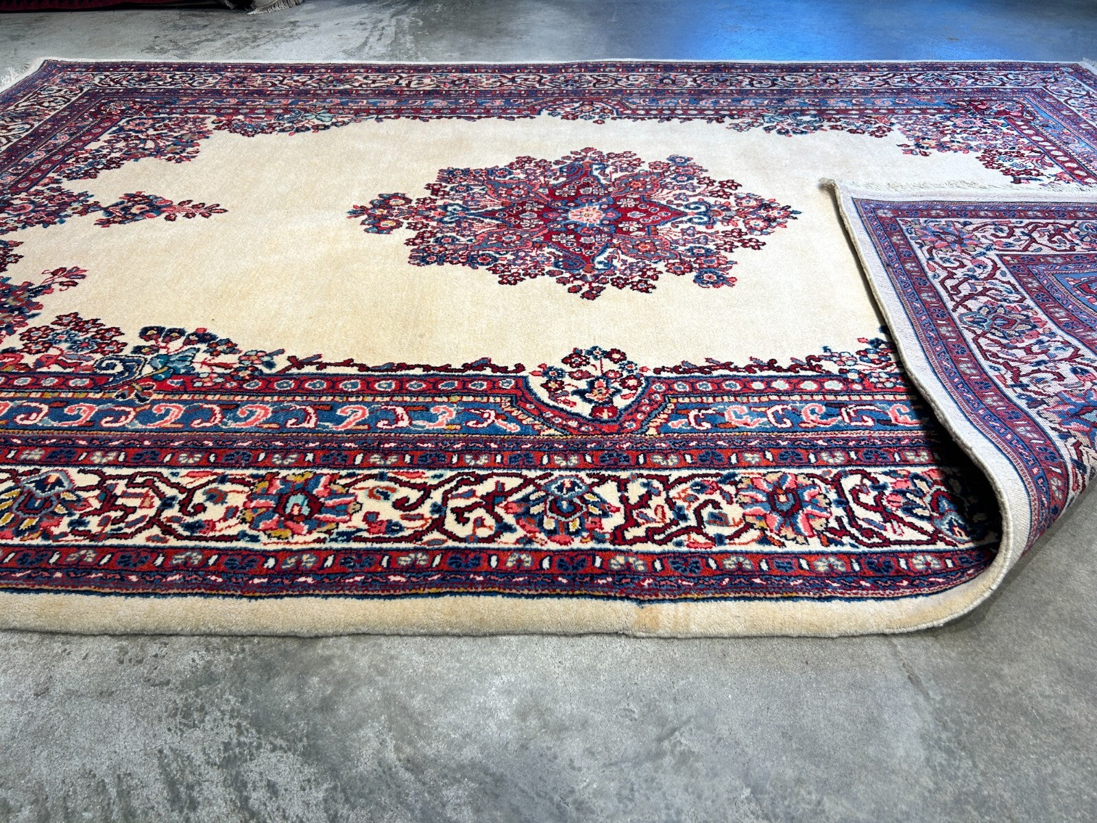 6'3"x9'5" Hand-Knotted 100% Wool Pile Sarouke Carpet - Area Rug