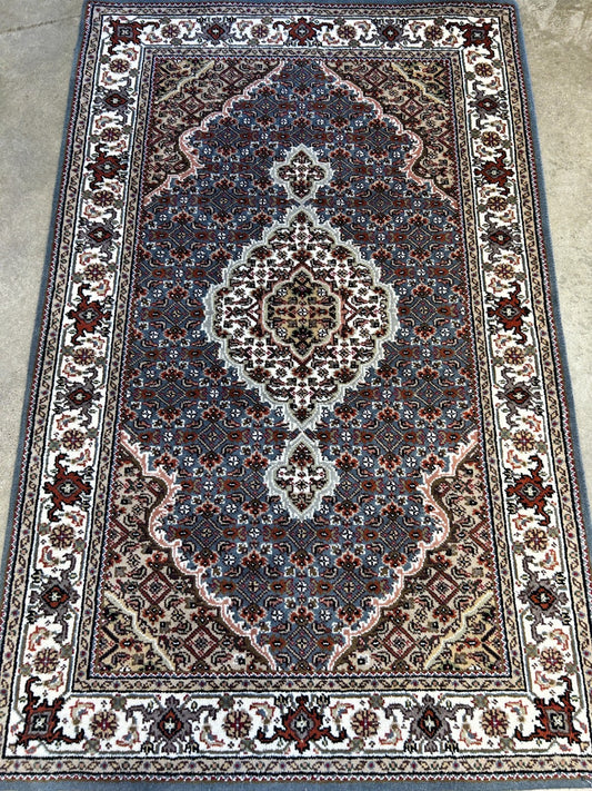 3'1"x4'10" Hand-Knotted Wool & Silk Pile Tabrize Mahi Rug