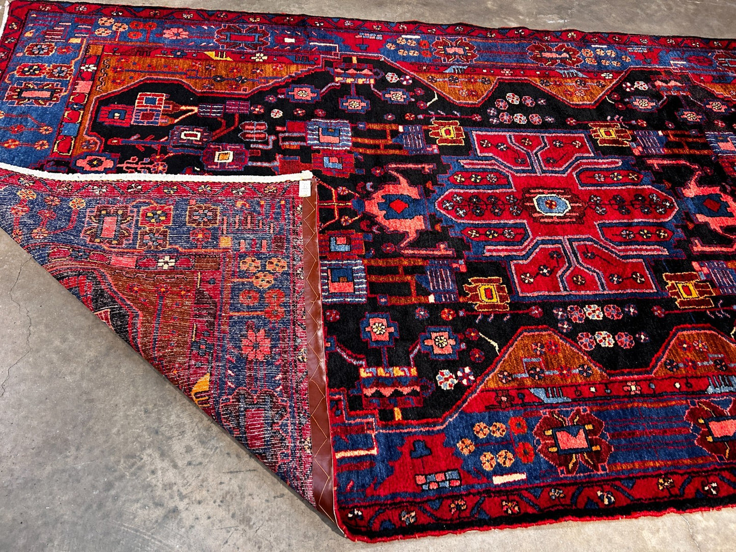 5'4" x 10' Hand-Knotted 100% Wool Pile Hamadane Area Rug