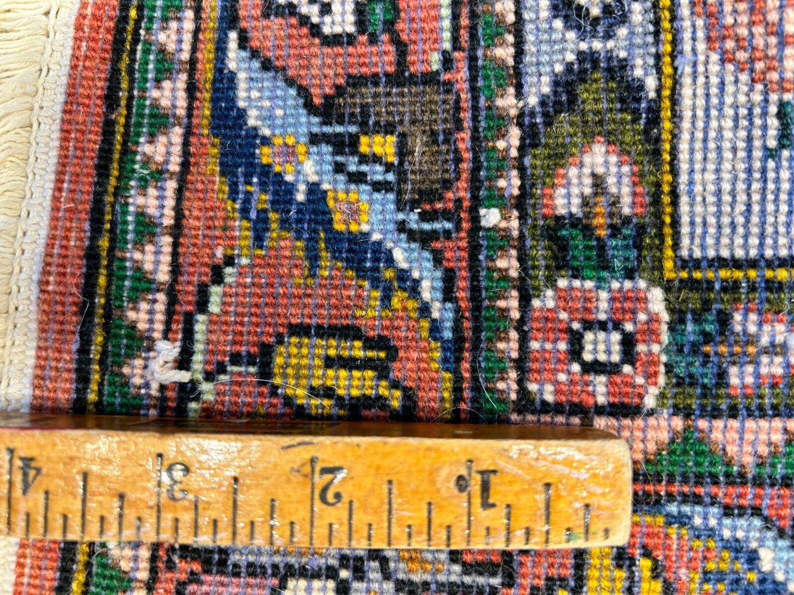 3'5"x5'2" Hand-Knotted 100% Lamb Wool Bakhtiarie Carpet - Area Rug