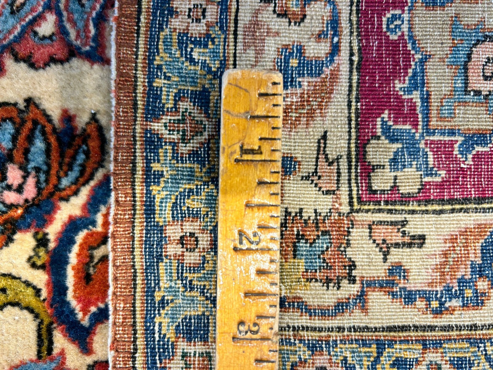 4'10"x6'7" Collector Antique Very Fine Hand-Knotted 100% Wool Isfahane Rug