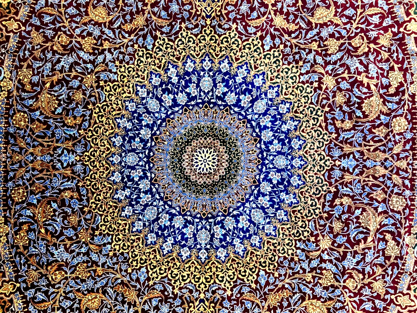 6'6"x10' Exquisite Extra-Fine Hand-Knotted 100% Silk Qume Carpet - Area Rug