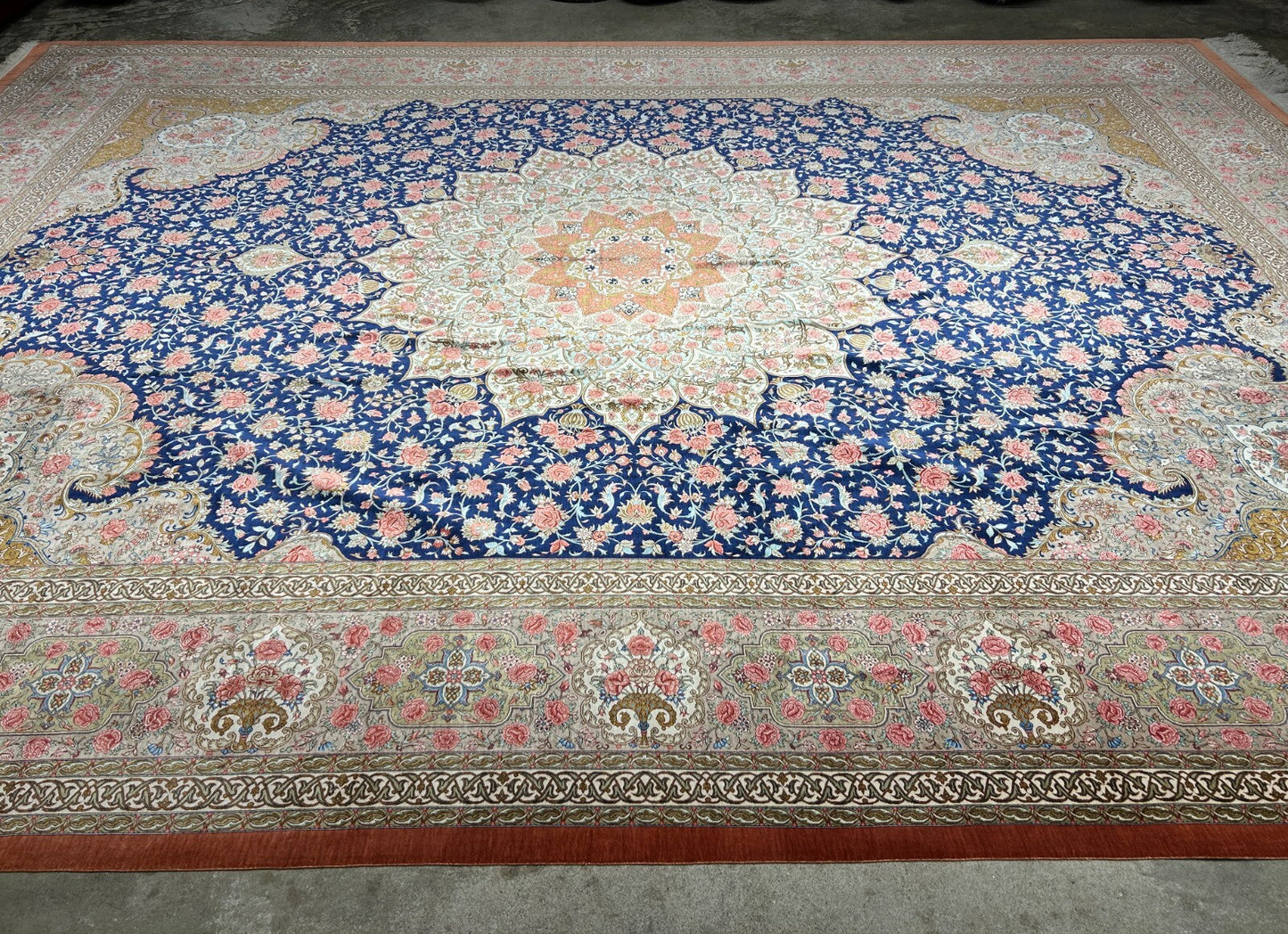 9'11"x13'6" Exquisite Signed Hand-Knotted 100% Silk Qume Rug