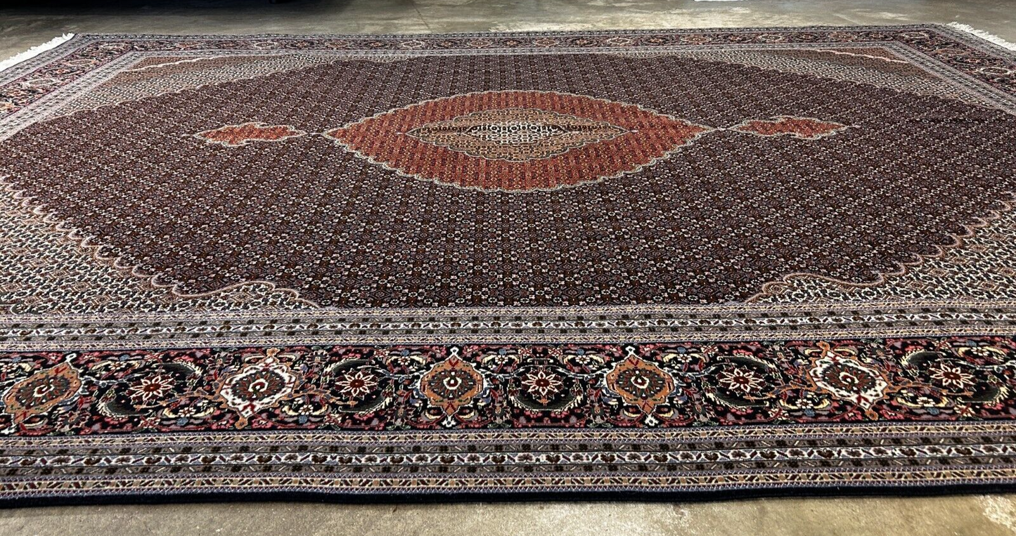 8'3"x11'5" Fine Hand-Knotted Wool & Silk Oriental Rug - Area Carpet