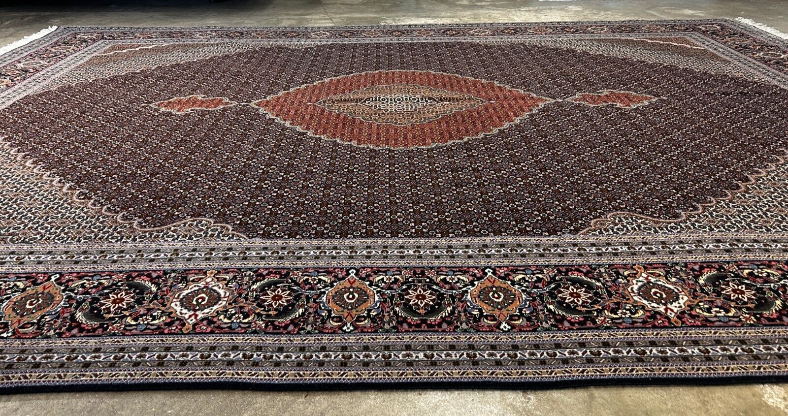 8'3"x11'5" Fine Hand-Knotted Wool & Silk Oriental Rug - Area Carpet