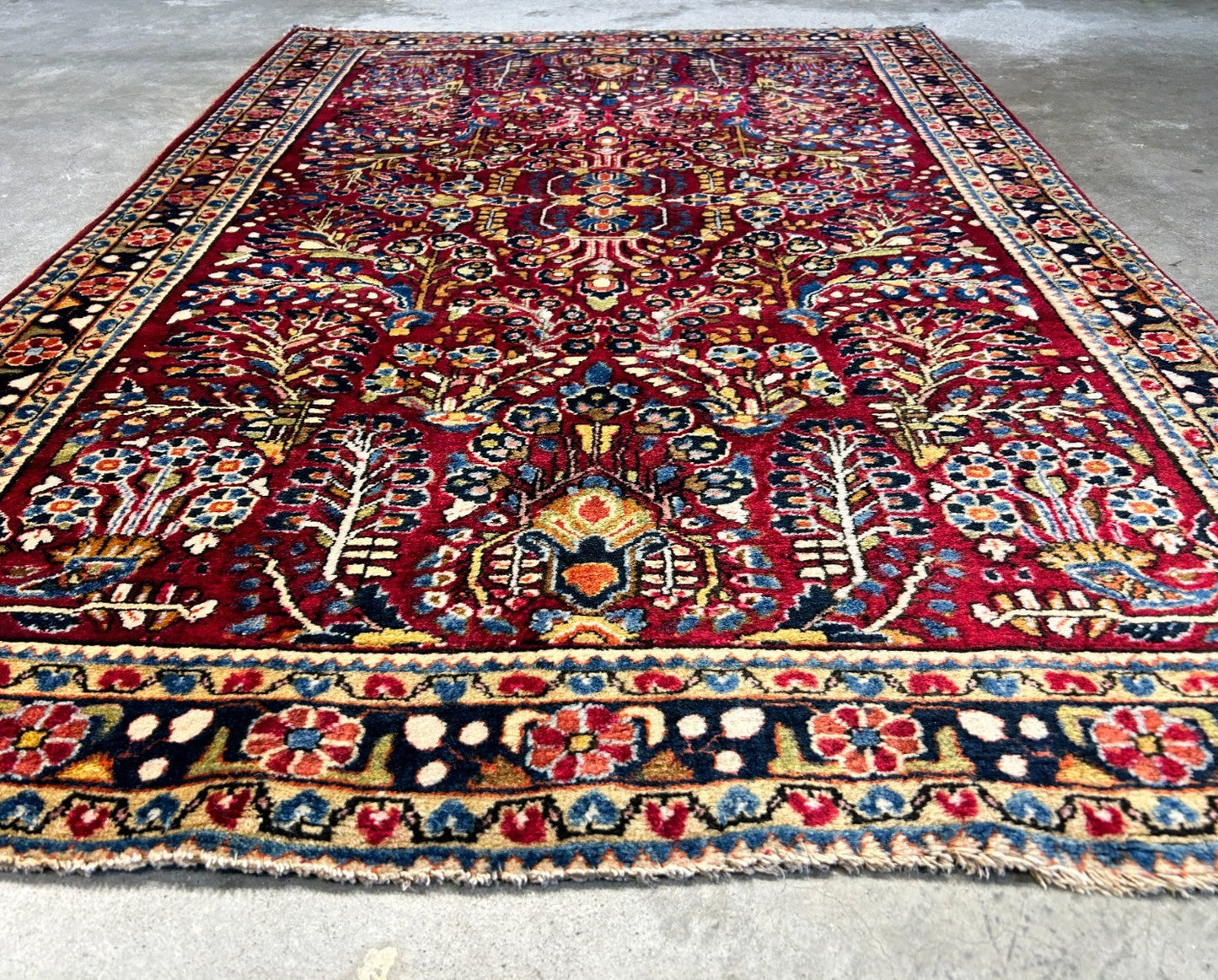 Collector Antique - 3'4"x5'1" Hand-Knotted 100% Wool Pile Sarouke Rug
