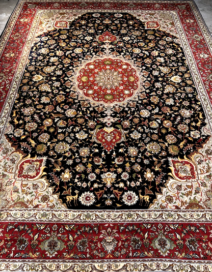 8'7"x12'3" Very Fine Hand-Knotted Wool & Silk Tabrize Area Rug - Carpet