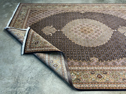 6'7"x9'7" Fine Hand-Knotted Wool & Silk Blend Tabrize Mahi Carpet - Area Rug