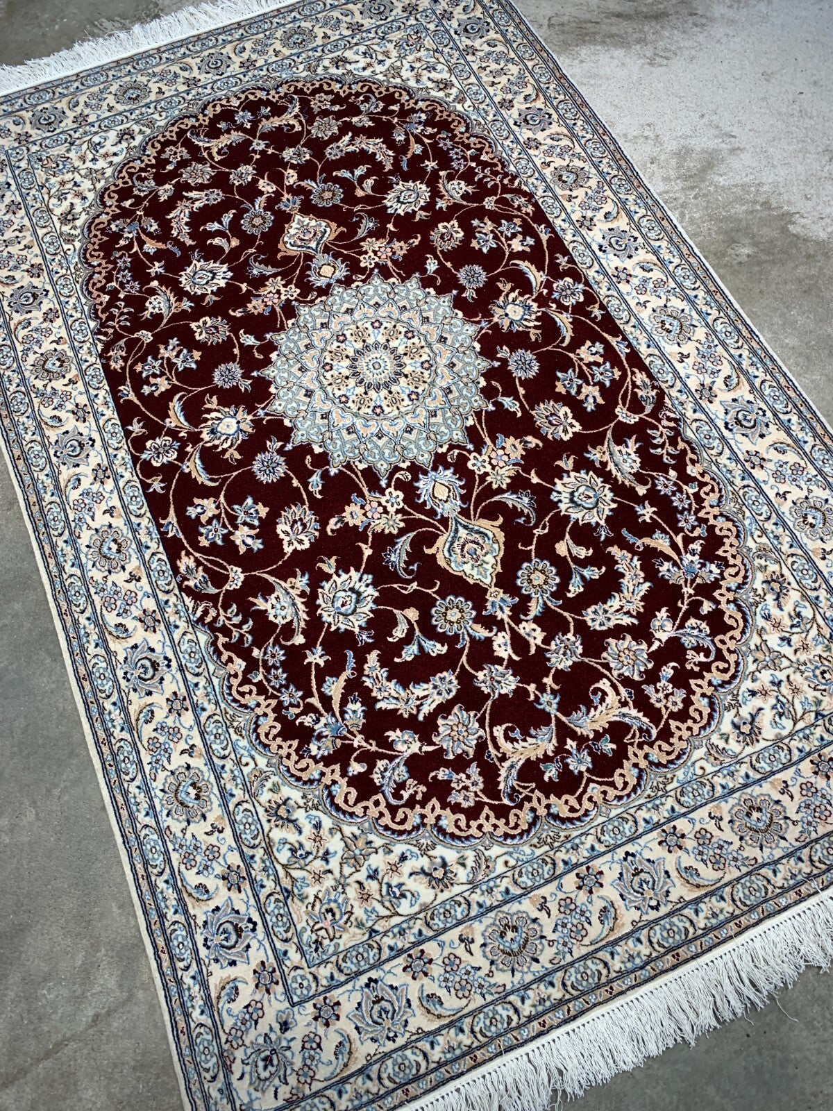 4'1"x6'4" Fine Hand-Knotted Wool & Silk Blend Naine Carpet - Area Rug