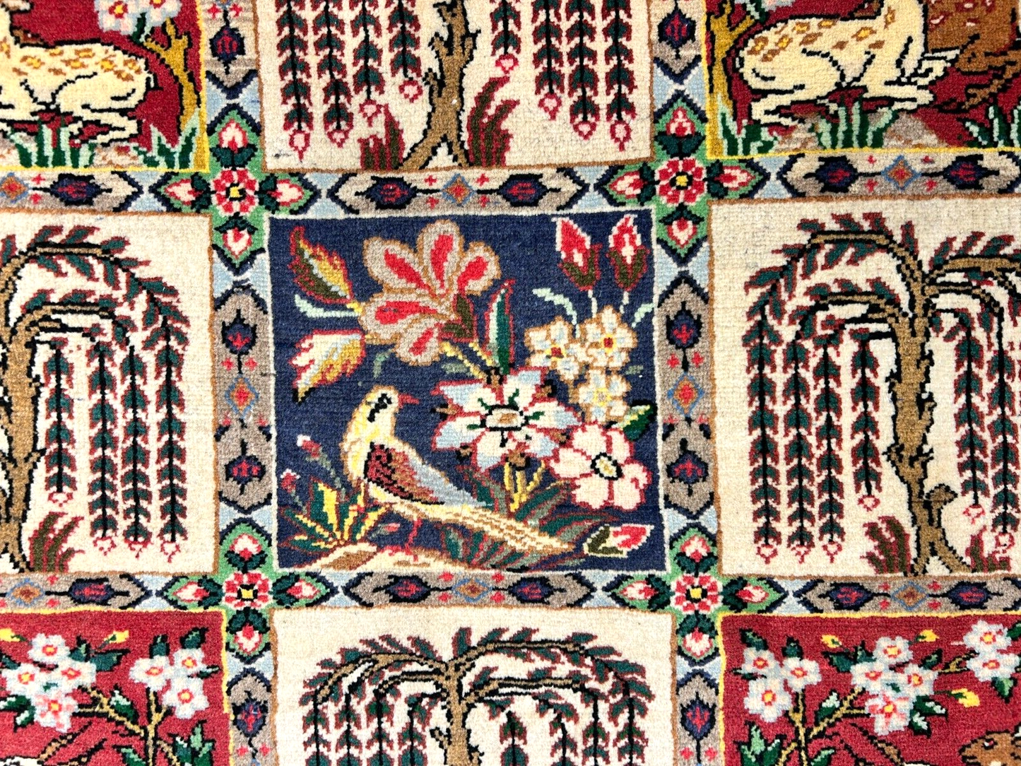 3'5"x5'2" Hand-Knotted 100% Lamb Wool Bakhtiarie Carpet - Area Rug