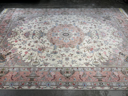 8'3"x11'7" Extremely Fine Hand-Knotted Wool & Silk Tabrize Area Rug - Signed