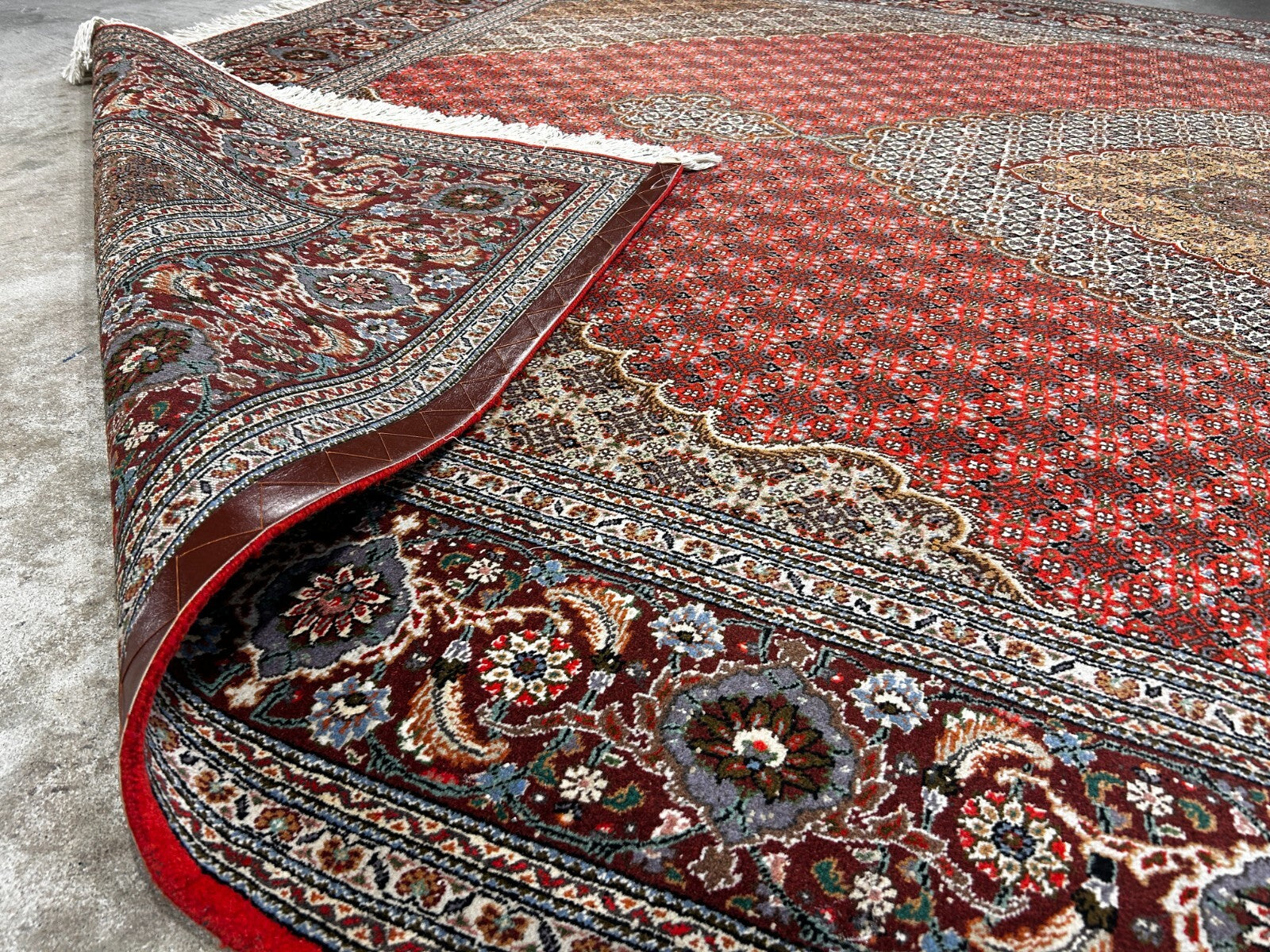 8'3"x11'3" Hand-Knotted Silk & Wool Tabrize Fish Style Area Rug