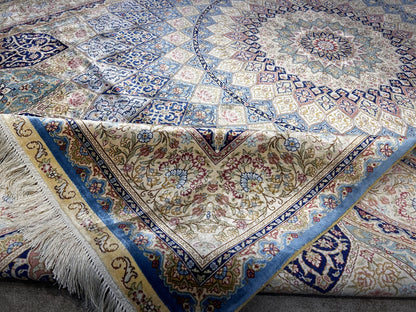 6'x9' Exquisite Hand-Knotted 100% Silk Oriental Rug