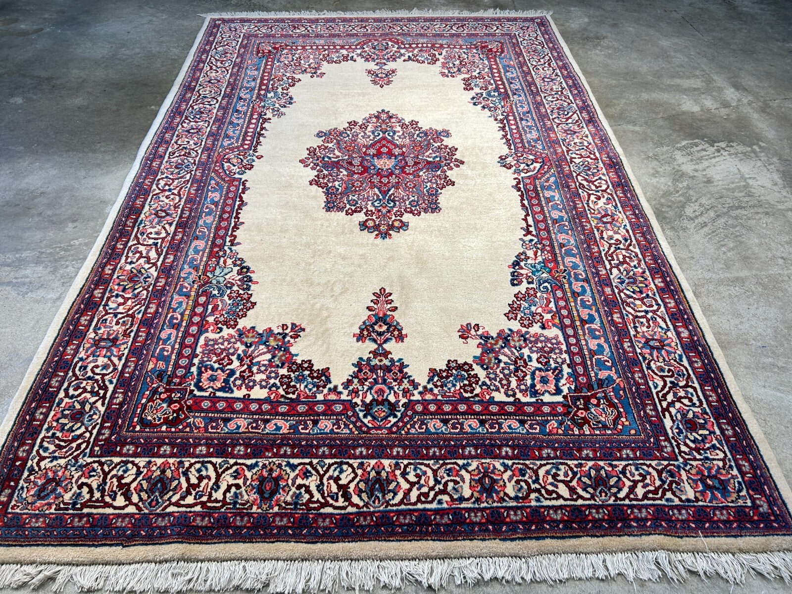 6'3"x9'5" Hand-Knotted 100% Wool Pile Sarouke Carpet - Area Rug