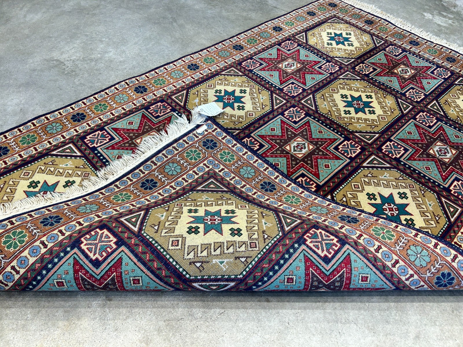 3'5"x5'4" Hand-Knotted 100% Wool Pile Tabrize Rug