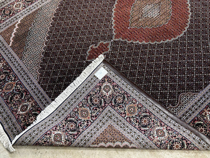 8'3"x11'5" Fine Hand-Knotted Wool & Silk Oriental Rug - Area Carpet