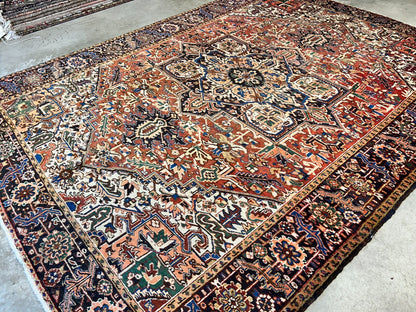 8'6"x11'6" Hand-Knotted 100% Wool Pile Herize Rug
