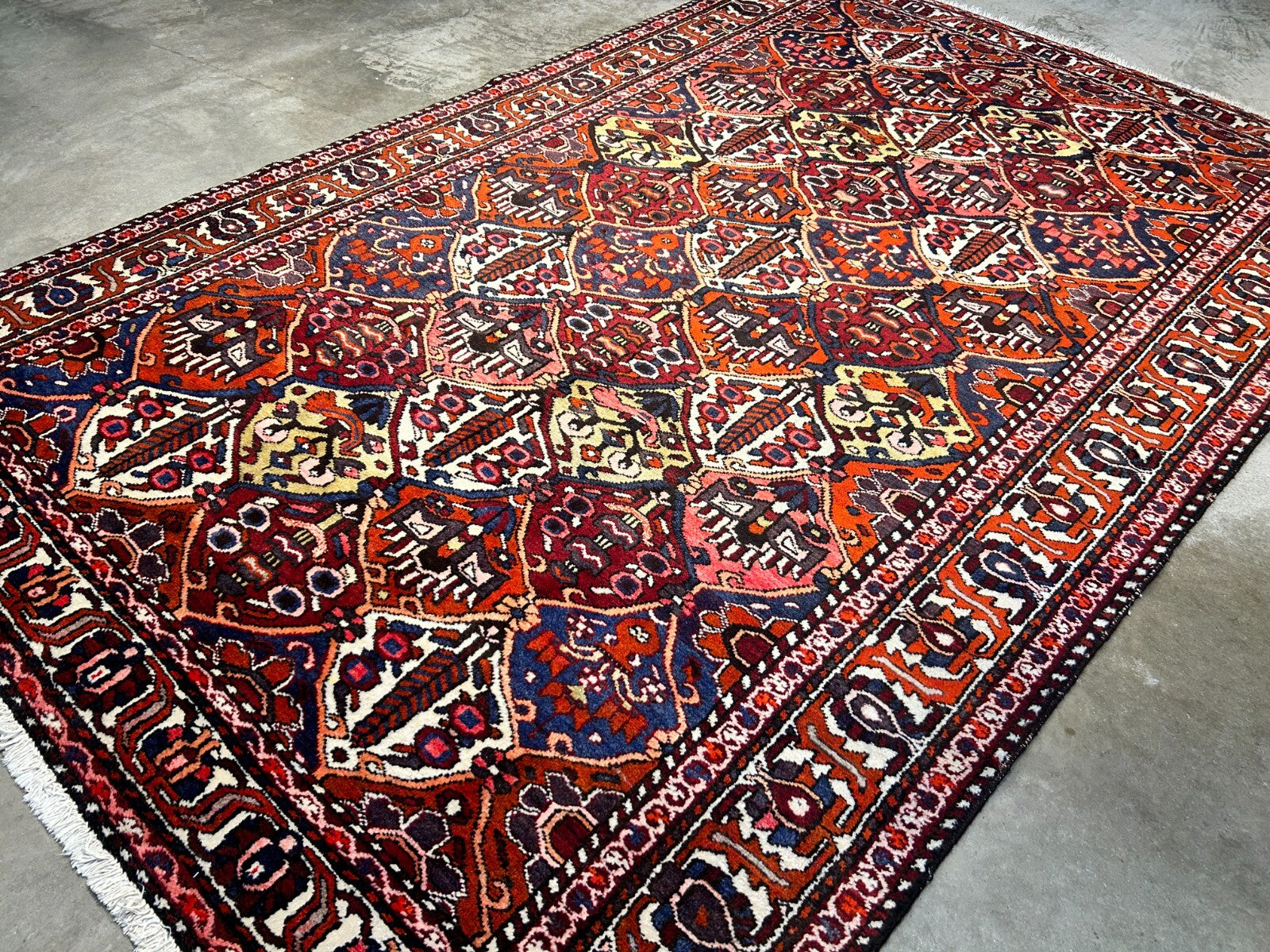 6'6"x10'1" Hand-Knotted 100% Lamb Wool Bakhtiarie Carpet - Area Rug