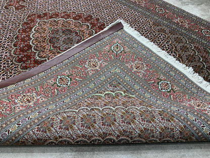 5'1"x6'10" Fine Hand-Knotted Wool & Silk Blend Tabrize Mahi Carpet - Area Rug