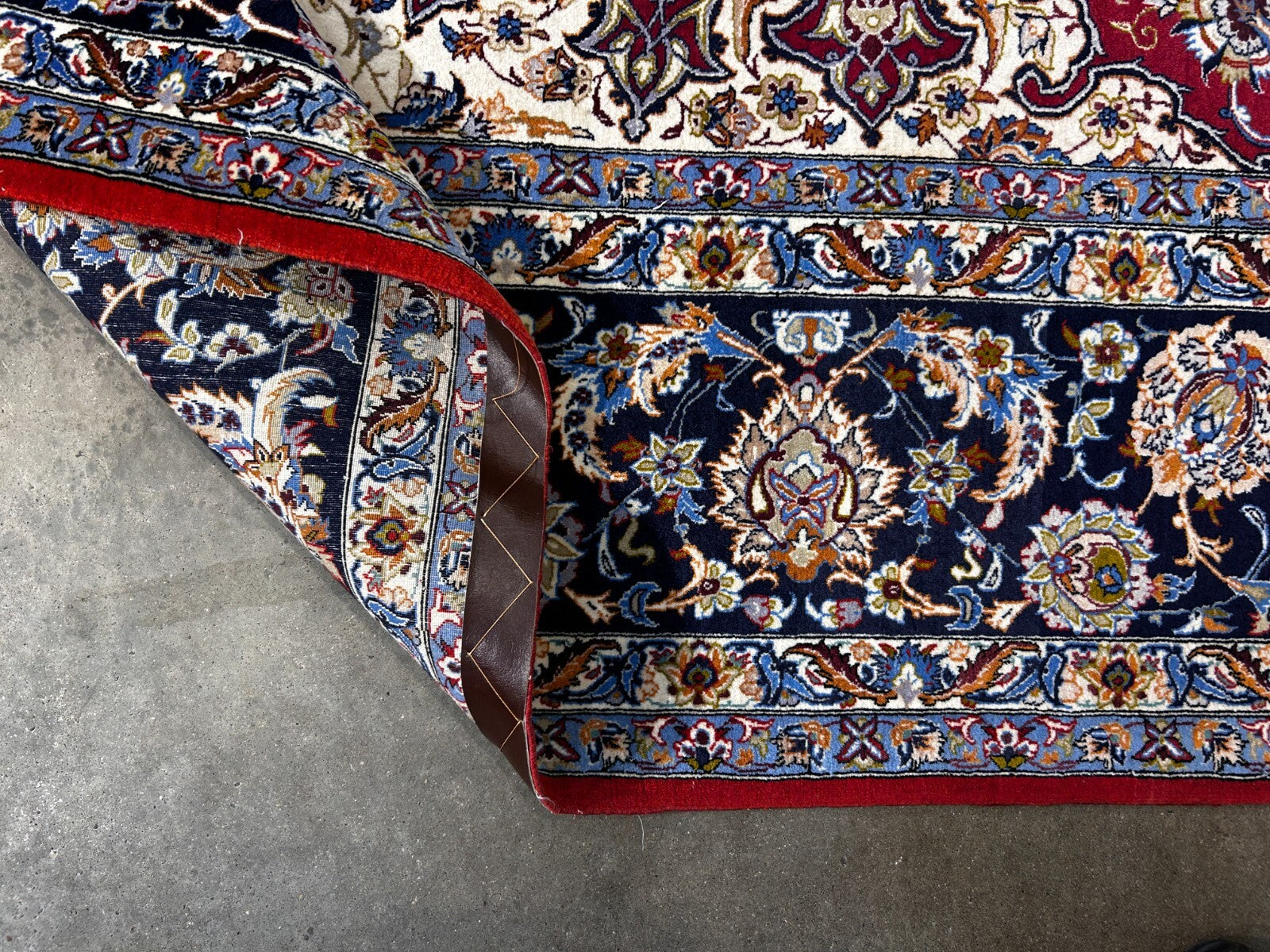 8'1"x11'6" Extra Fine Hand-Knotted Wool & Silk Isfahane Rug