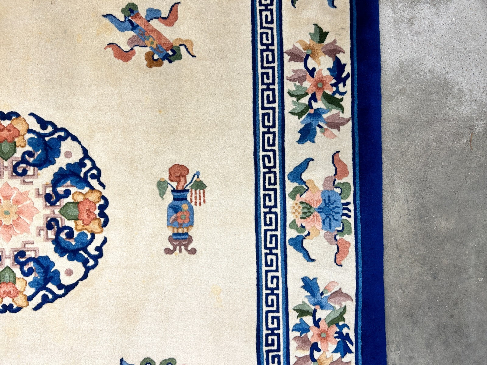 6'x9' Vintage Hand-Knotted Wool Oriental Art Deco Rug - Area Carpet