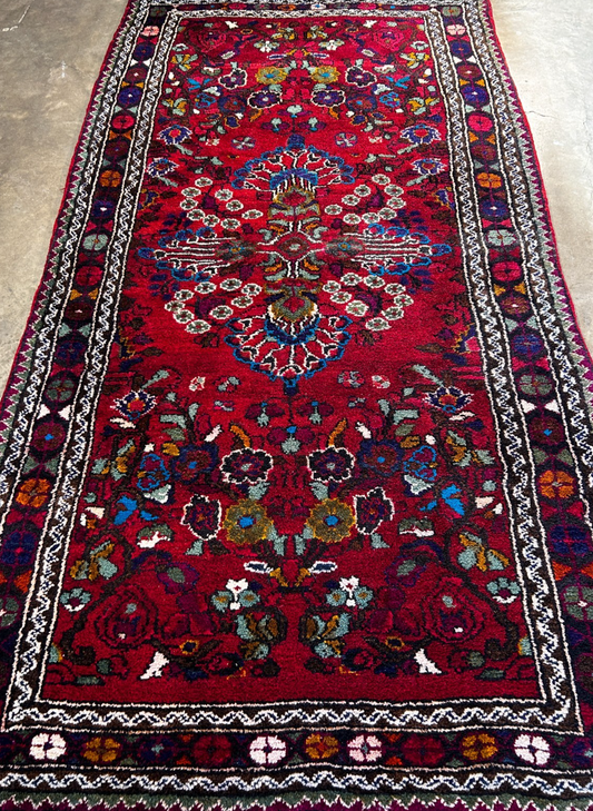 4'6" x 8' Hand-Knotted 100% Wool Hamadane Area Rug