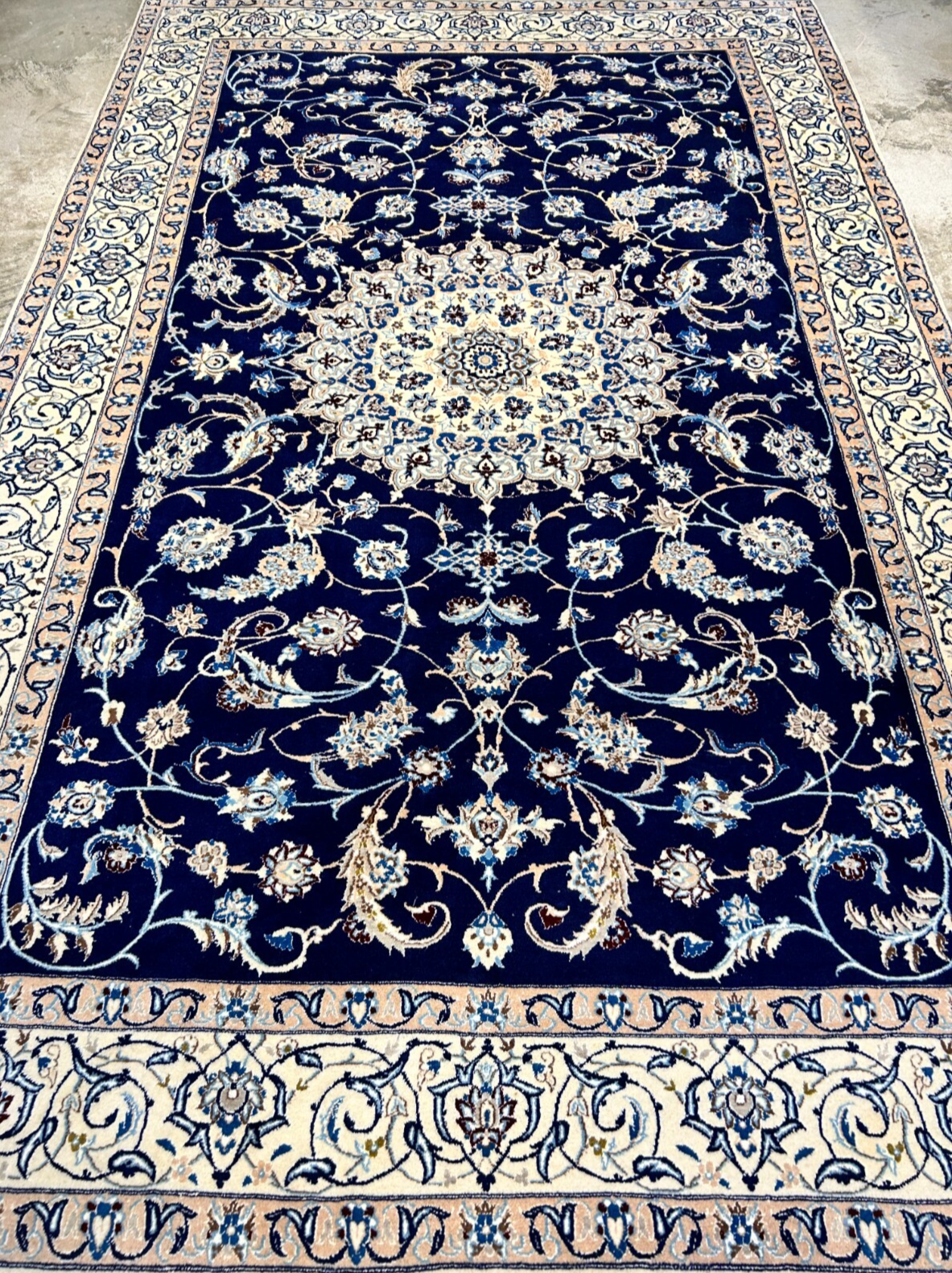 6'5"x10'1" Hand-Knotted Silk & Wool Blend Carpet - Naine Area Rug