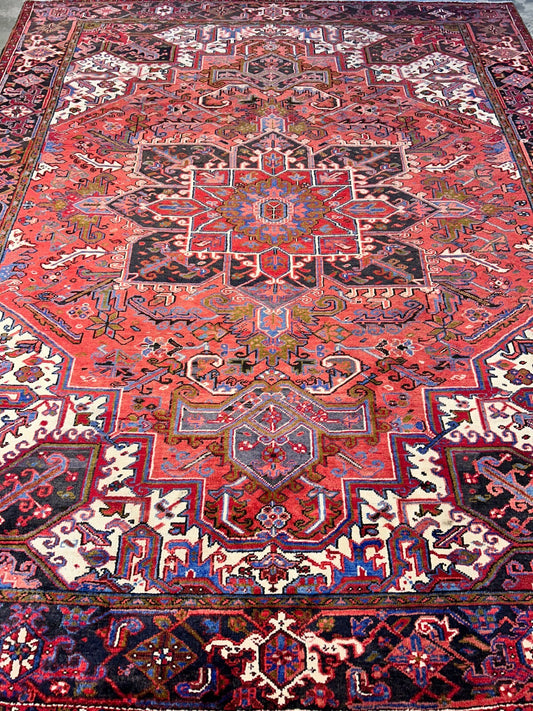 8'9"x11'4" Hand-Knotted 100% Wool Pile Herize Rug