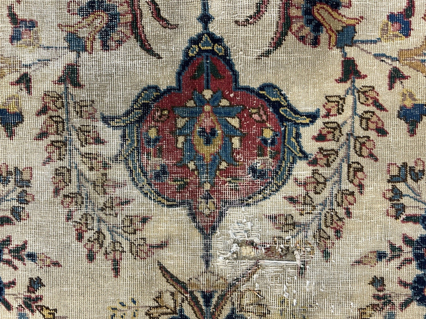 7’8”x10’8” Antique Hand-Knotted 100% Wool Pile Tabrize Area Rug - Carpet