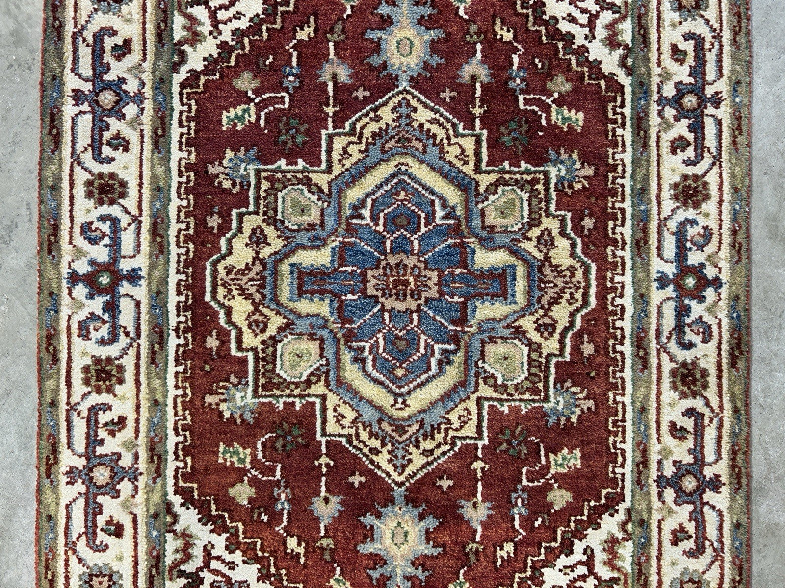 3’x4’11” Hand-Knotted 100% Wool Indoserapi Area Rug - Carpet