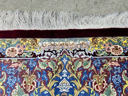 5'4"x8'2" Exquisite Extra-Fine Hand-Knotted 100% Silk Qume Carpet - Area Rug