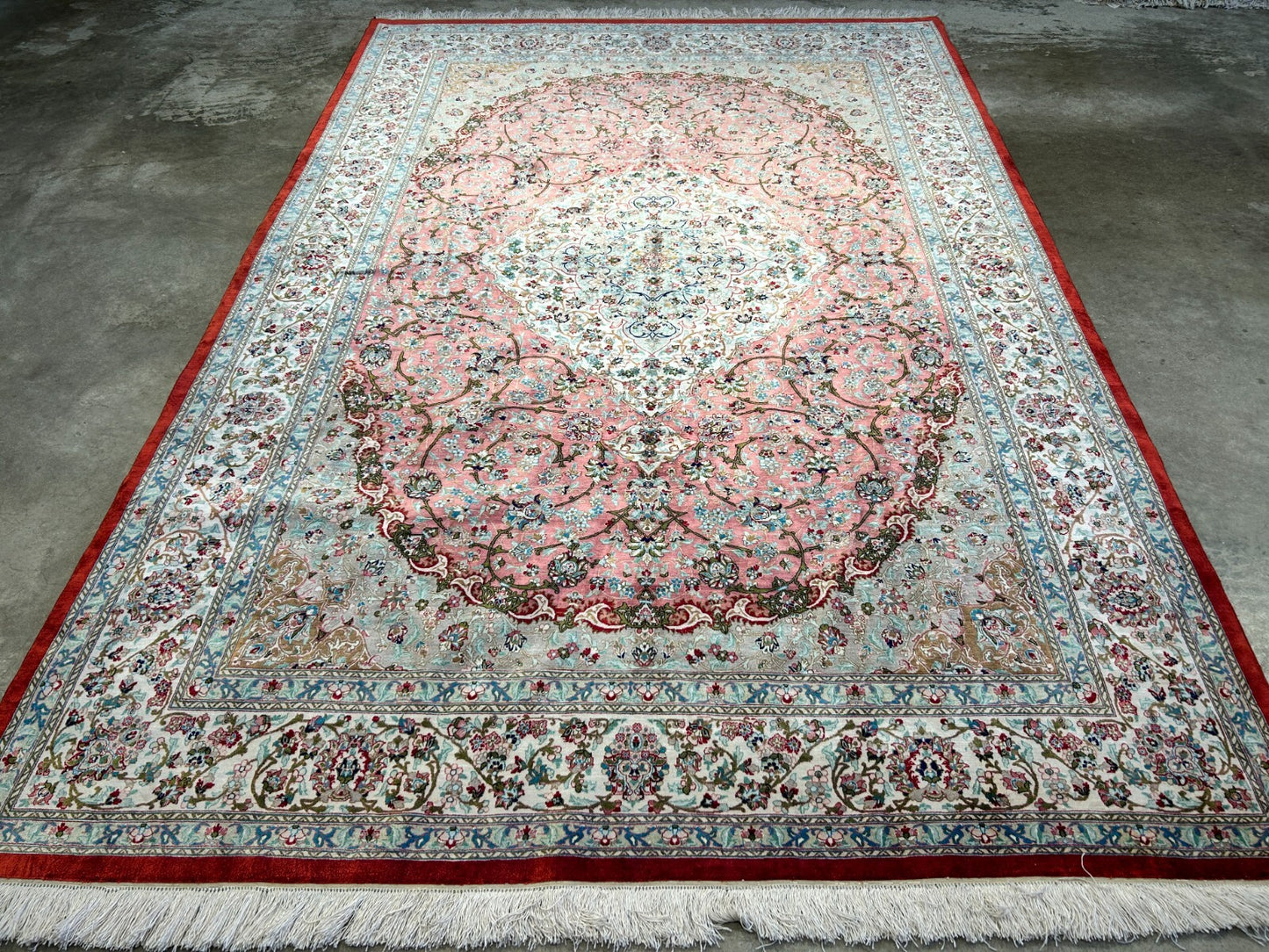 6'5"x9'5" Exquisite Hand-Knotted 100% Silk Qume Rug