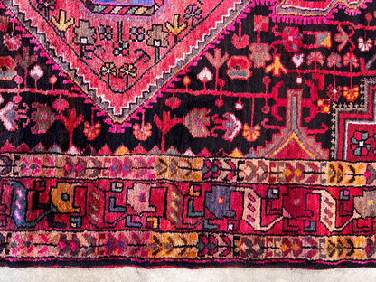 4'9" x 8'6" Hand-Knotted 100% Wool Carpet - Hamadane Area Rug